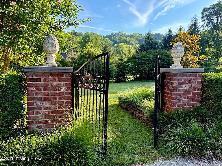7005 Shallow Lake Rd — Photo 40