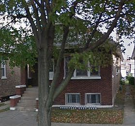 1st image of 2417 S Lombard Ave