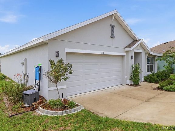 3rd image of 410 W Putting Green Ct
