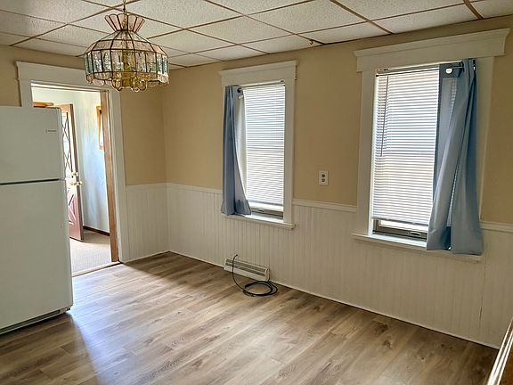 5th image of 37 Barnes St