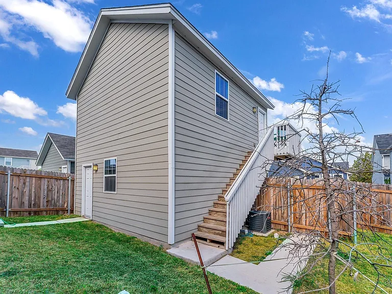 361 Ferrule Dr — Photo 4