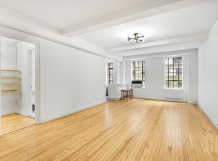 333 W 56th St APT 3H, New York, NY 10019