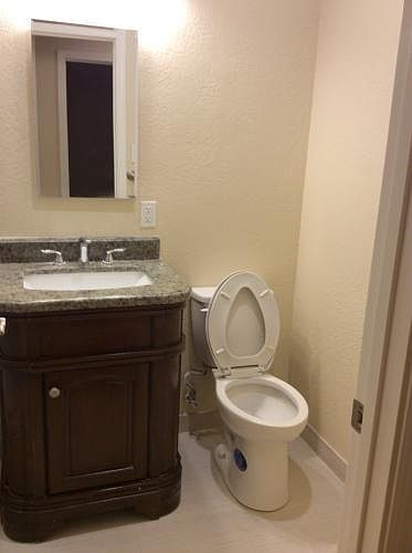 1st image of 4343 Delaware Dr