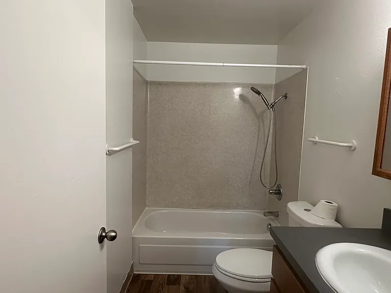 Canby Gardens Townhomes — Photo 16