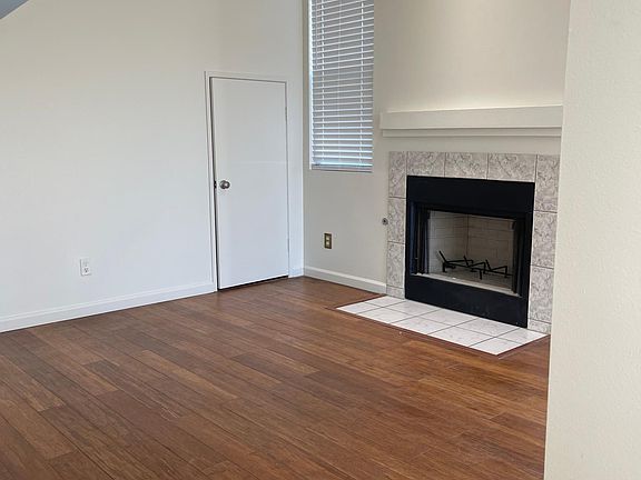 2nd image of 21818 Hawaiian Ave
