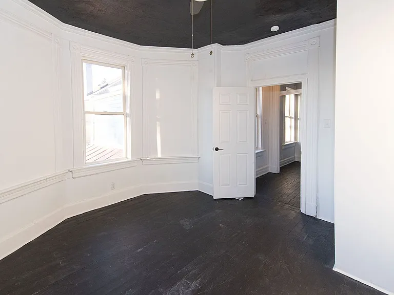 4160 Lakeman St — Photo 20