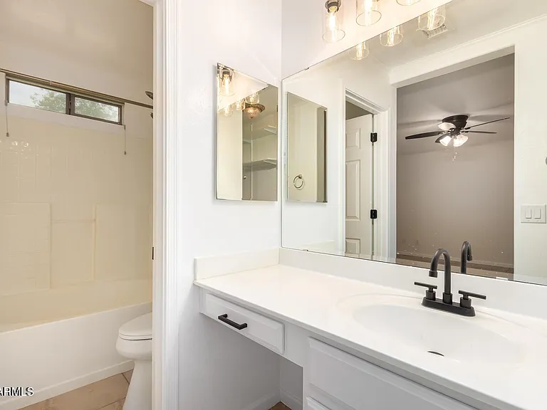 1766 E Bishop Pl — Photo 19