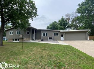 600 Lynndale Dr, Webster City, IA 50595
