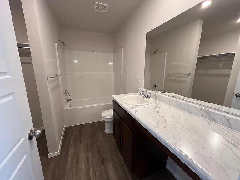 1789 Breckenridge St — Photo 7
