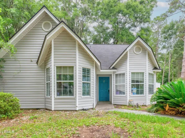 2 Burlington Land Road, Beaufort, SC 29906