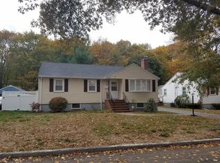 28 Carlida Rd, Melrose, MA 02176