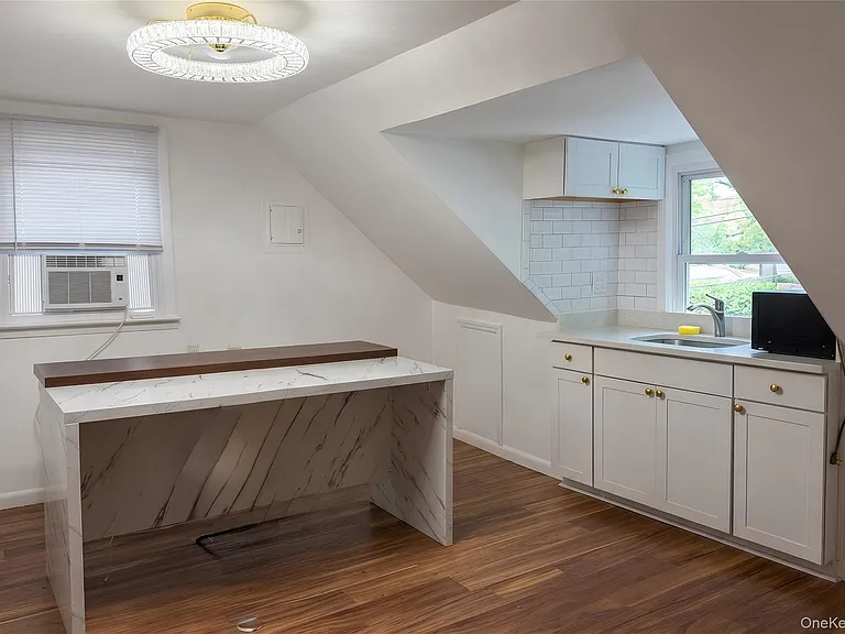 13 Cedarwood Dr — Photo 3