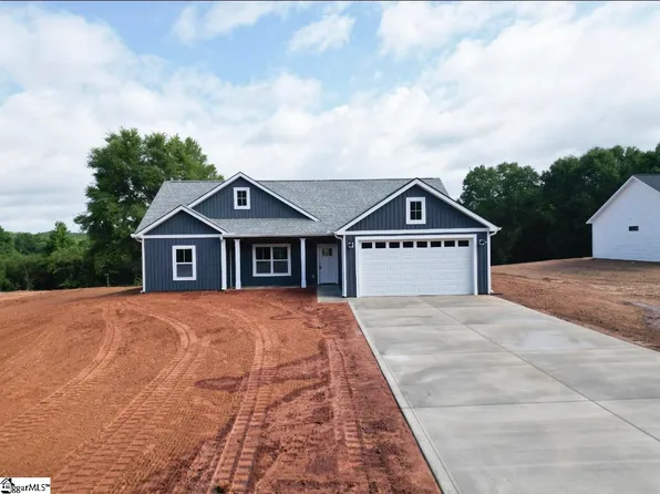 502 Hellams Rd, Gray Court, SC 29645