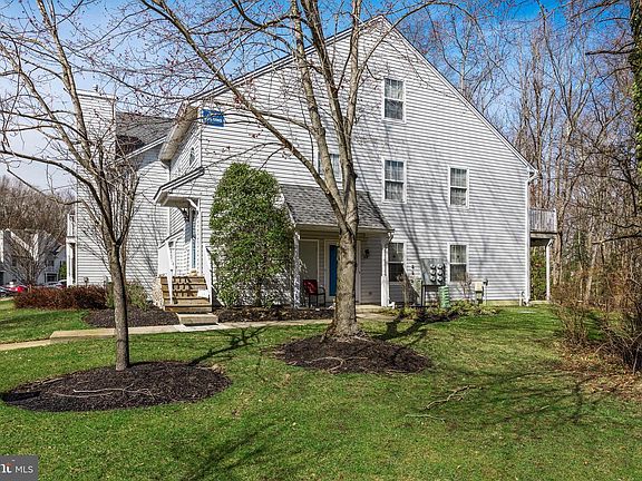 2nd image of 203 Quail Rd