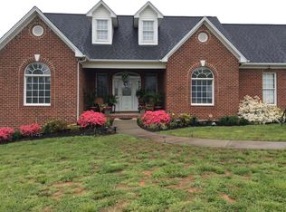 645 Chaneys Store Rd, Ringgold, VA 24586