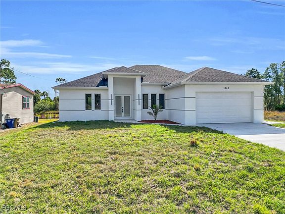 3rd image of 1040 Pine Cove Dr