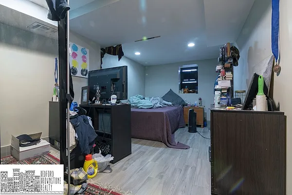 Rented by Bedford Brownstone Realty | media 16