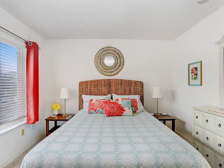 708 Gulf Blvd #A — Photo 6