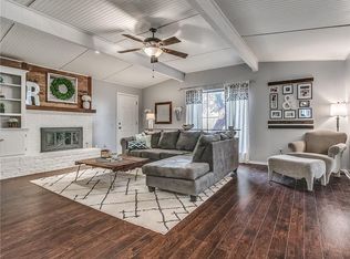 10312 Glascow Dr, Yukon, OK 73099