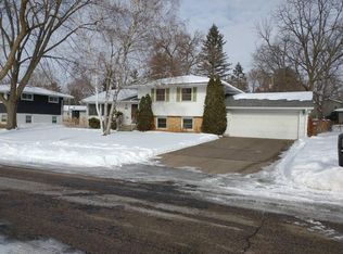 2163 Randy Ave, White Bear Lake, MN 55110