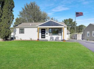 1742 Sager Ave, Waterloo, IA 50701