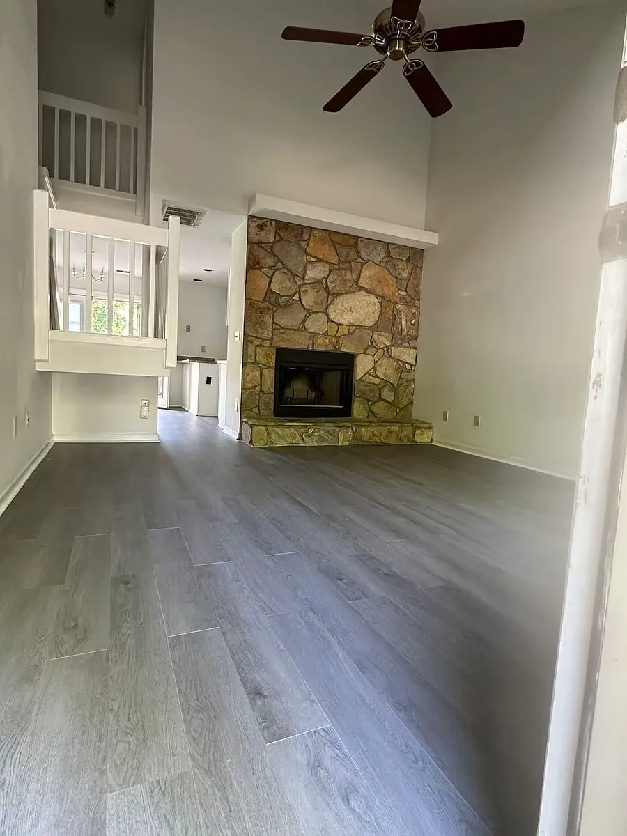 Building Photo - 4057 N Course Dr