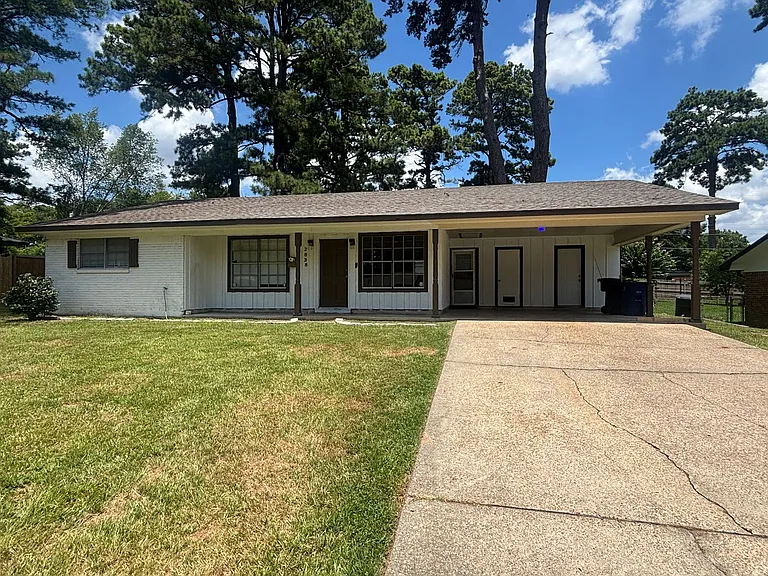 2838 Jody Ln — Photo 3