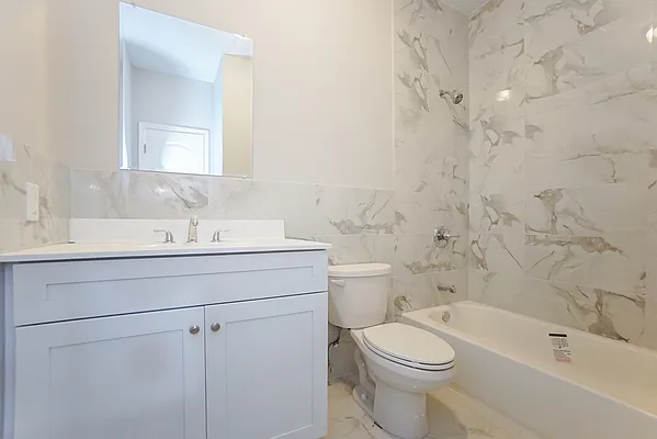 Sold by Remax Edge | media 17