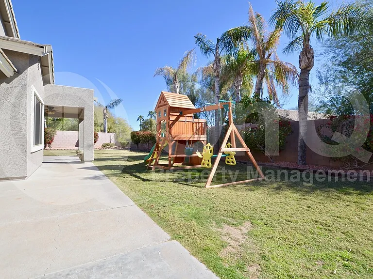6629 W Rose Garden Ln — Photo 30