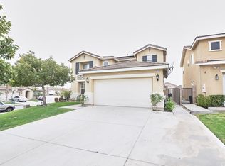7470 Freeport Cir, Fontana, CA 92336