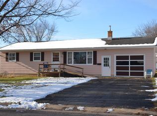 822 Charles Dr, Sparta, WI 54656