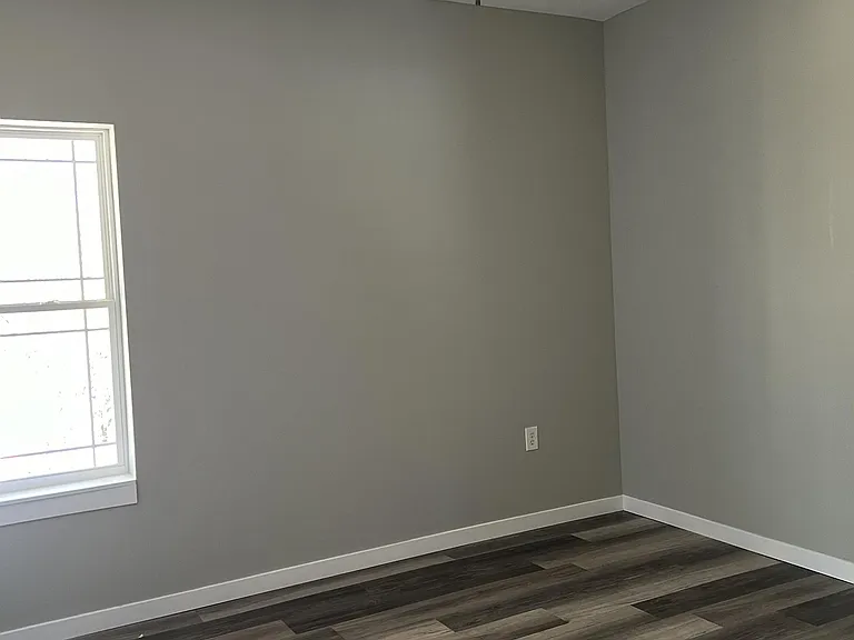 803 Broad St #A — Photo 6