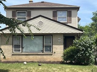 2370 S 74th St, Milwaukee, WI 53219