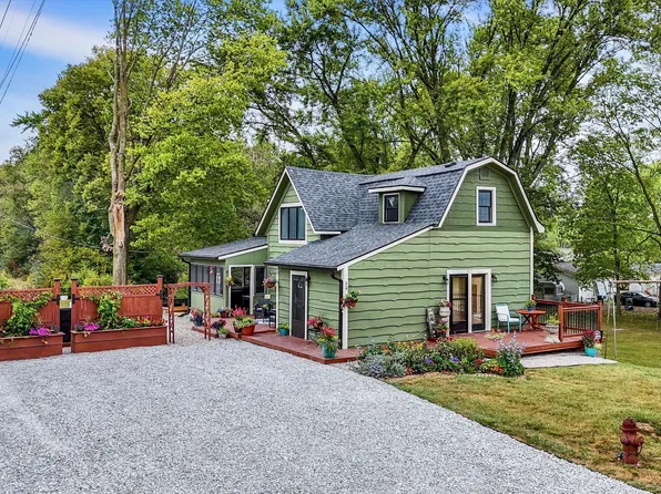 317 N Morrison St, Morristown, IN 46161