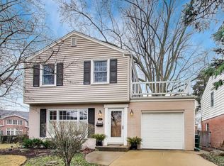 621 E Grove St, Arlington Heights, IL
