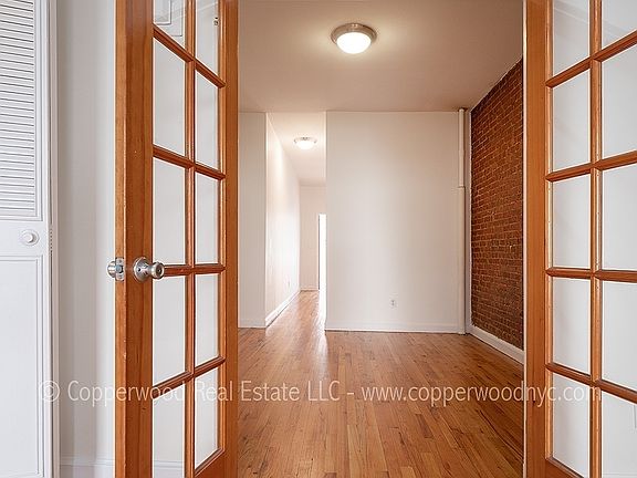4th image of 1384 2nd Ave APT 3