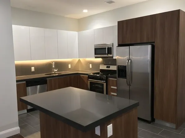 779 Wyckoff Avenue image 11 of 11