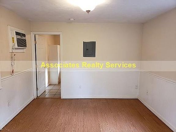 5th image of 906 NE 9th Ave #126-02