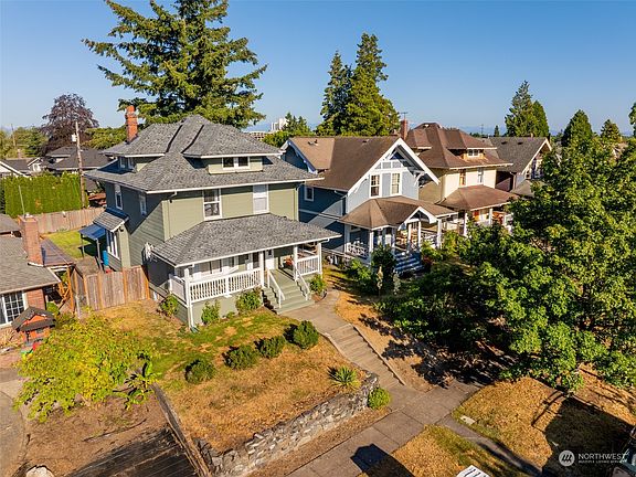 3rd image of 1213 S Grant Avenue