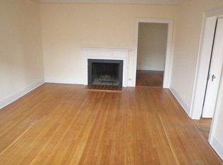 6860 108th St APT 3E, Forest Hills, NY 11375