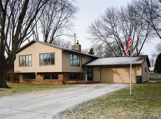 1404 17th St SW, Willmar, MN 56201