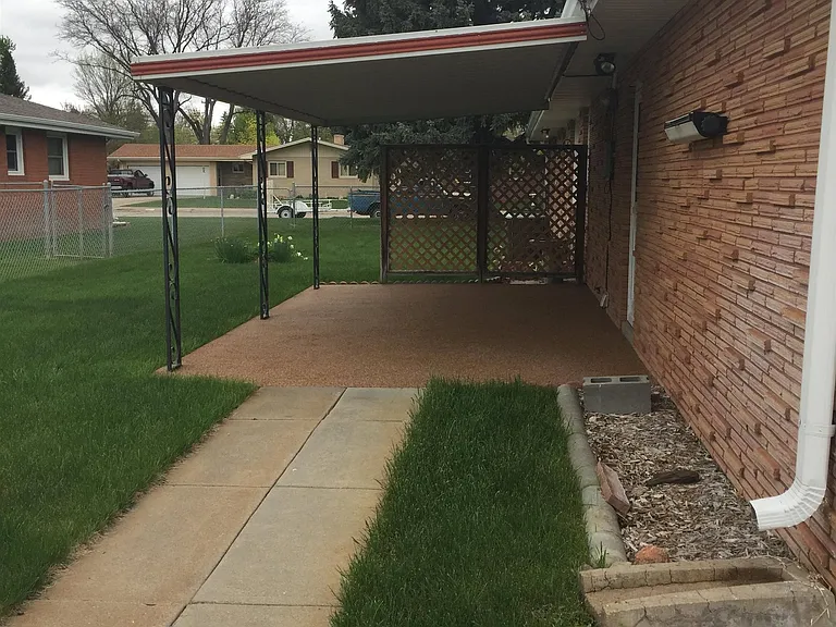 402 S Carr Ave — Photo 21