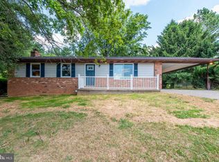 734 Cindy Ln, Westminster, MD 21157