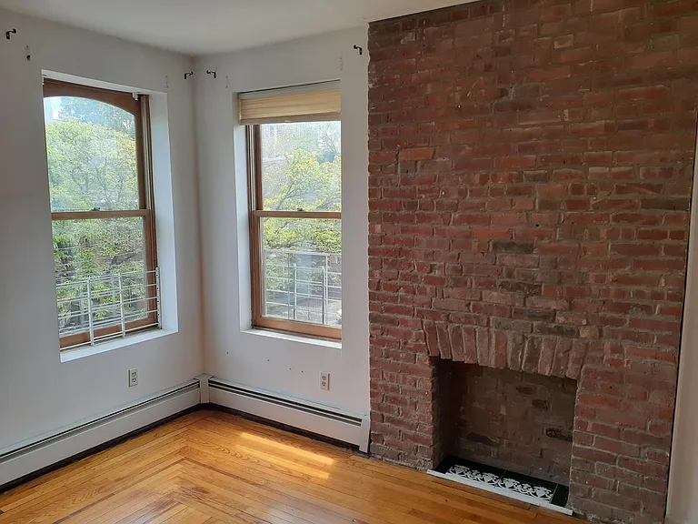 611 Jersey Ave #2 — Photo 9