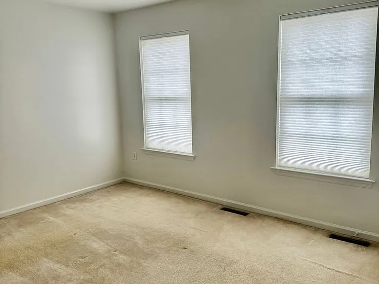 809 Rockwood Dr — Photo 18