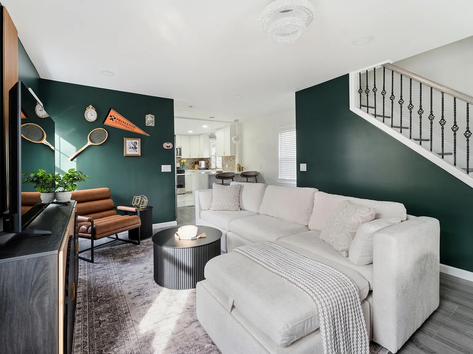 39 Quarry St — Photo 2