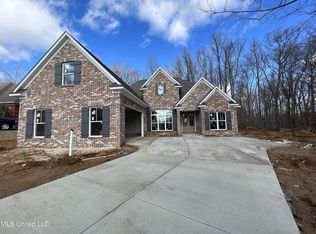 1724 Edgewood Blvd, Hernando, MS 38632