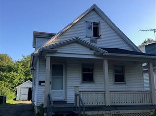 7 Peckham St, Rochester, NY 14621