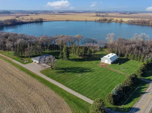 21012 489th Ave, Lake Crystal, MN 56055