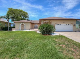 710 Eagle Ln, Apollo Beach, FL 33572